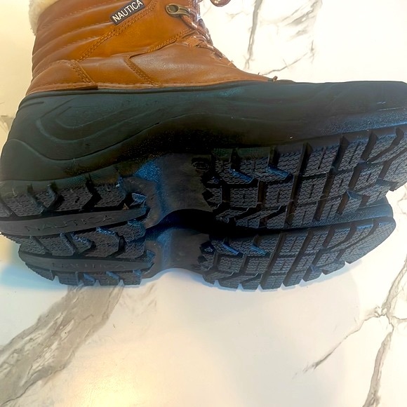 Men’s Nautica Size 8, Low tide, Tan,Black, Duck Boot, Waterproof, winter boot - Picture 8 of 13